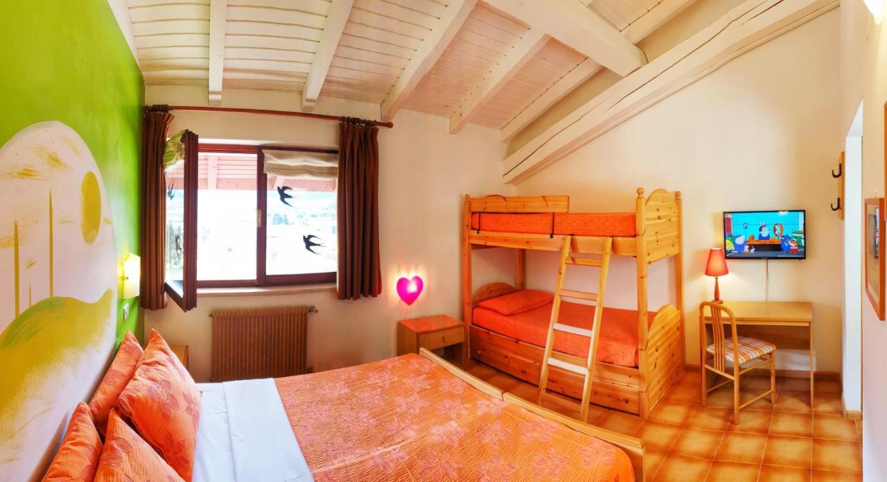Camera Familiare con Bagno Privato