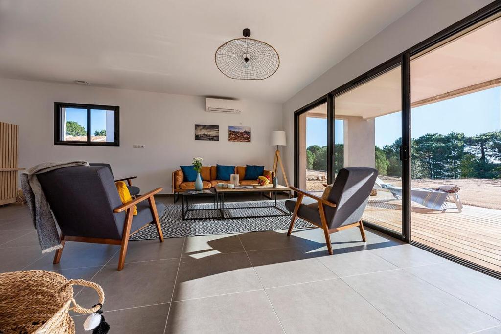 Luxuriöse Villa mit 3 Schlafzimmern und eigenem Pool