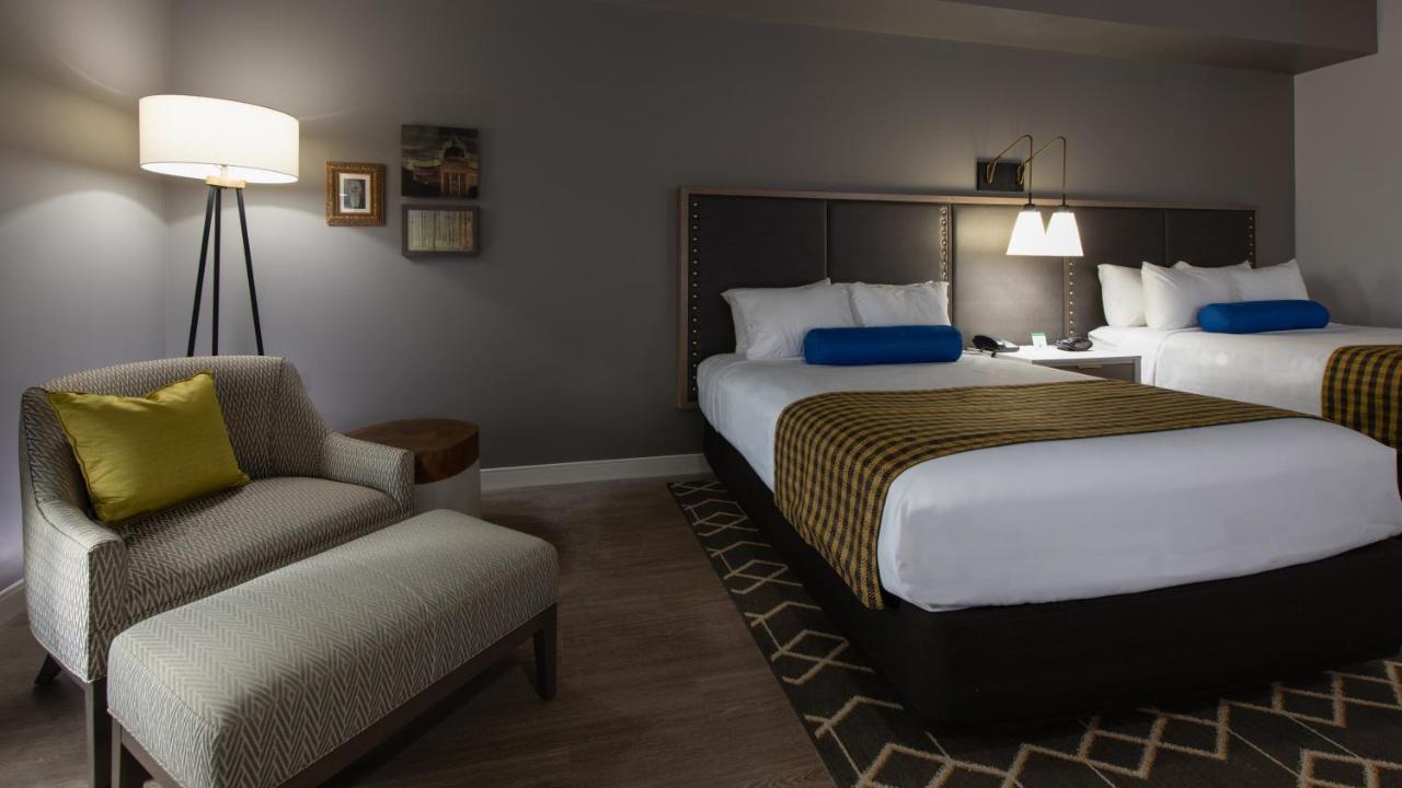 Standard Queen Room with Two Queen Beds