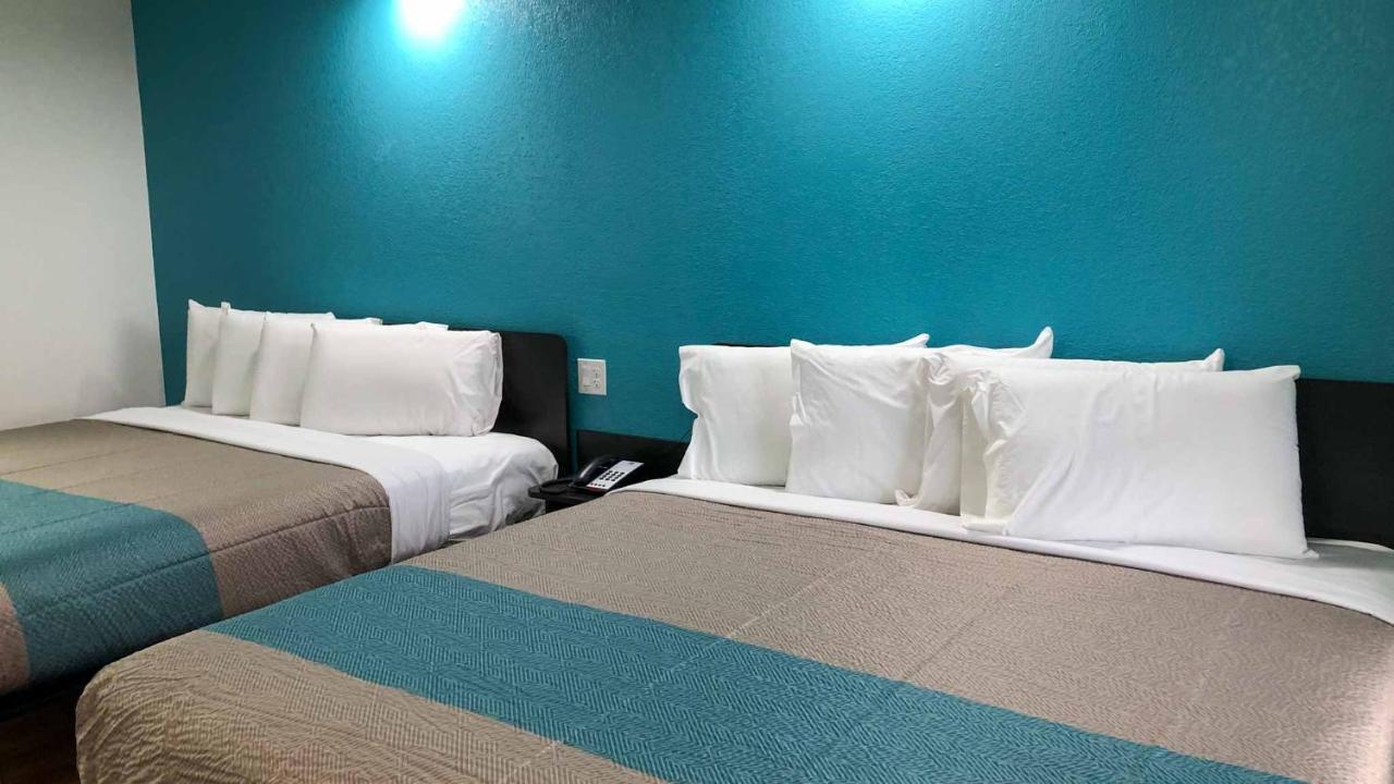 King Room with Two King Beds - Non-Smoking