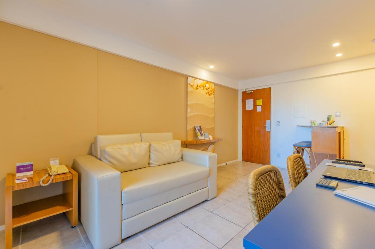 Quarto Standard com Cama Queen-size e Cozinha