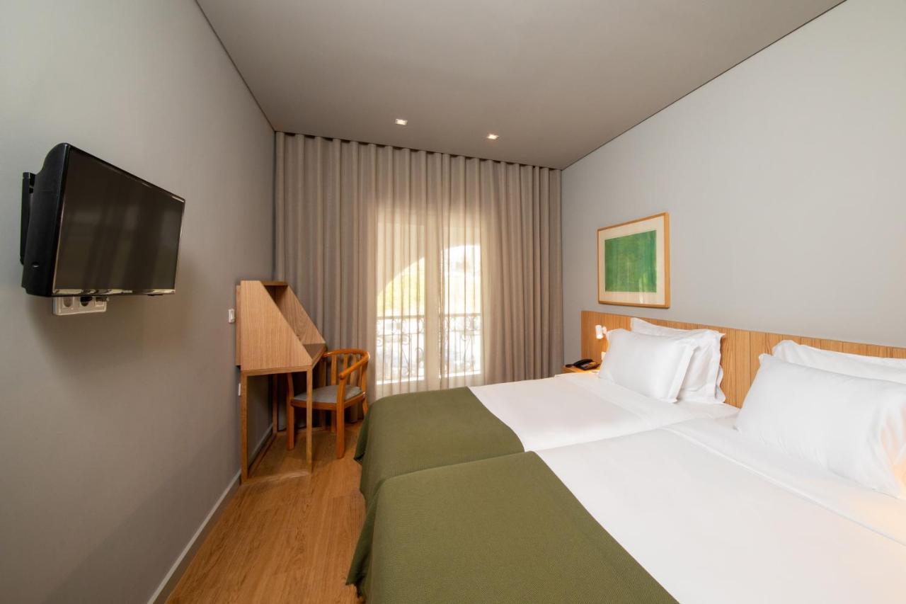 Single Room,1437039625:JPEG