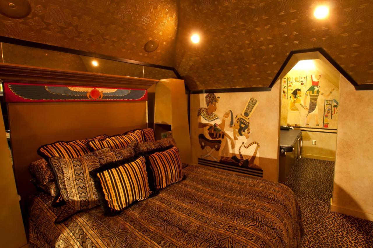 Queen Room - Egyptian Theme