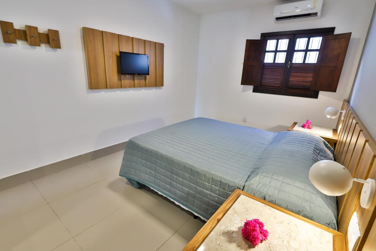 Quarto Duplo com Vista da Piscina