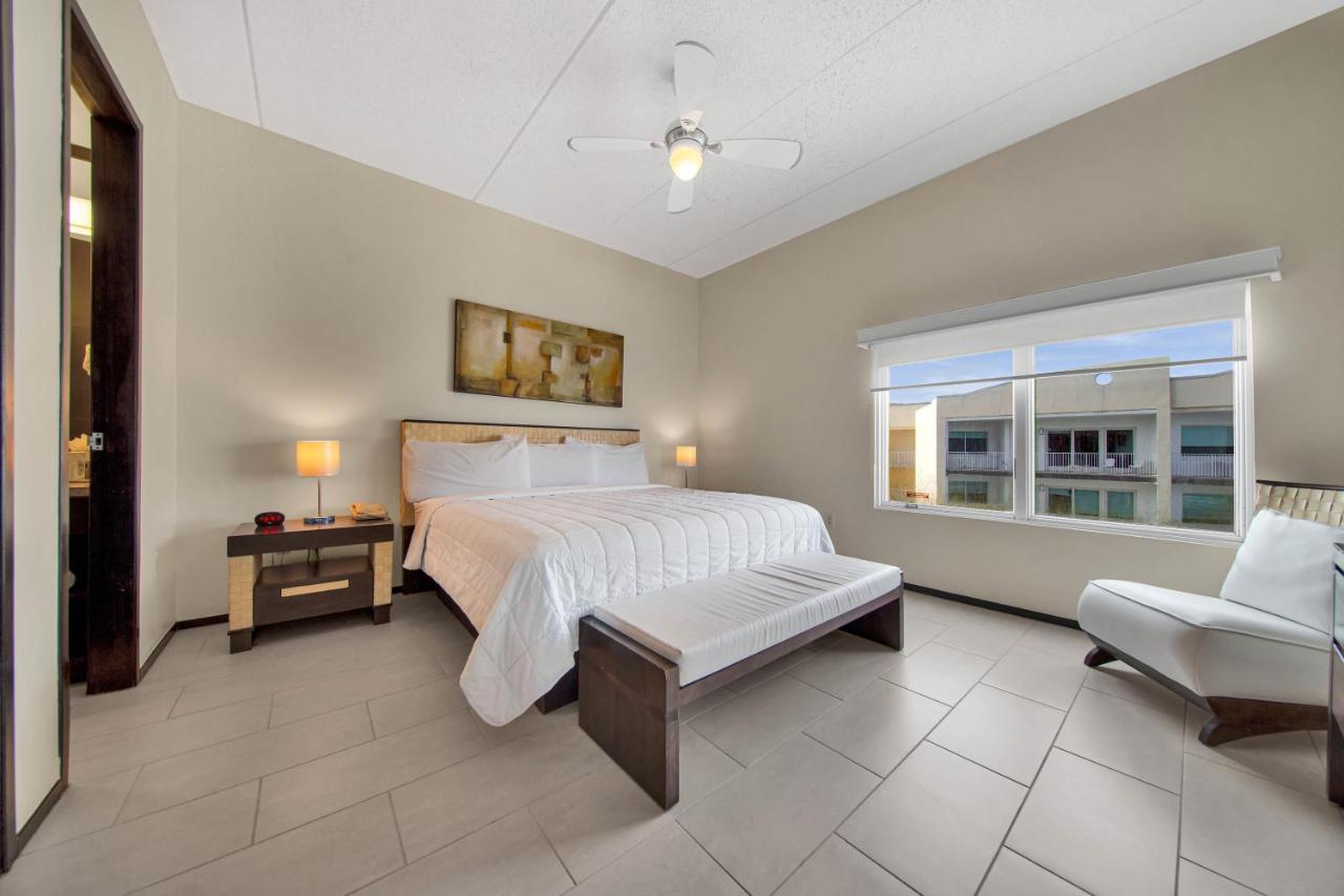 Two-Bedroom Apartment,1217661709:JPEG