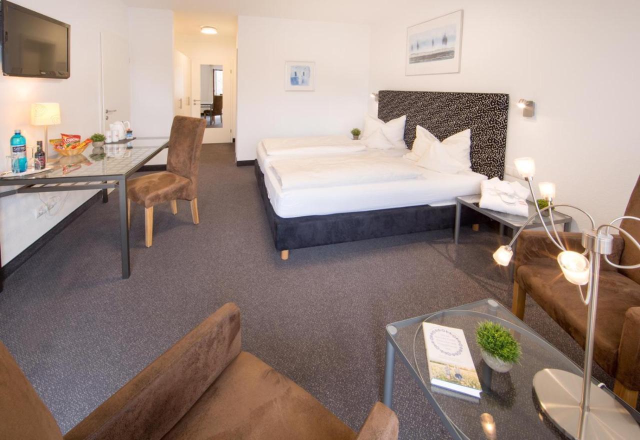Doppelzimmer mit Balkon