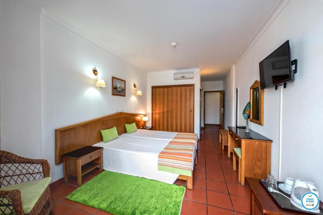 Standard Double or Twin Room,994837669:JPEG