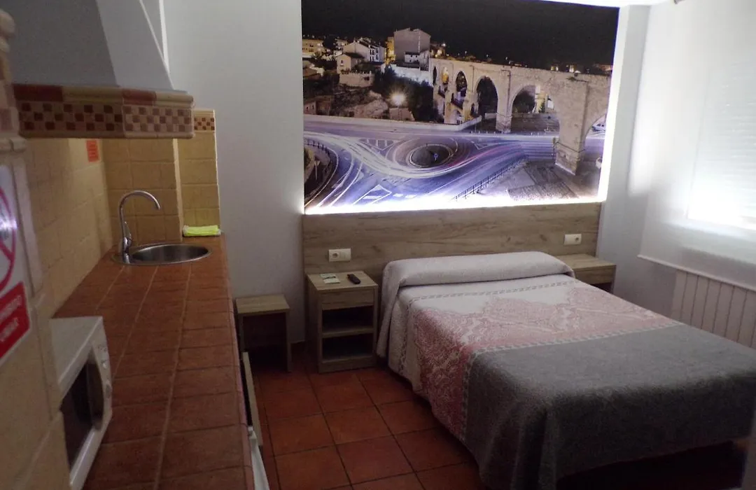 Hostal Serruchi-1
