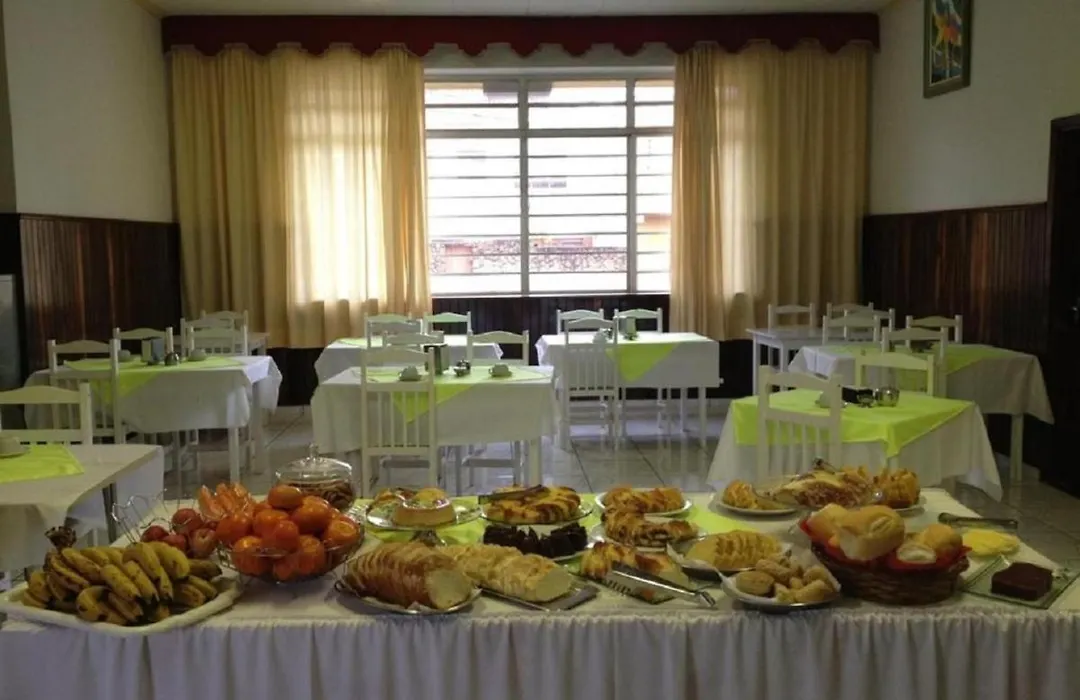 Hotel Avenida-1