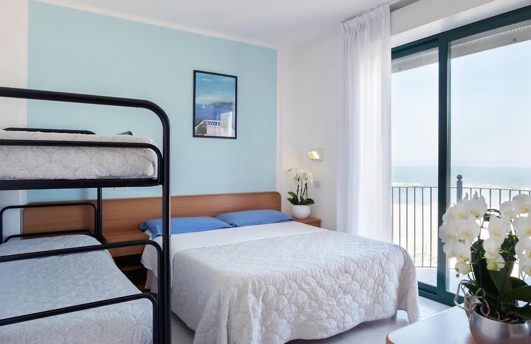 Hotel Emilia-1
