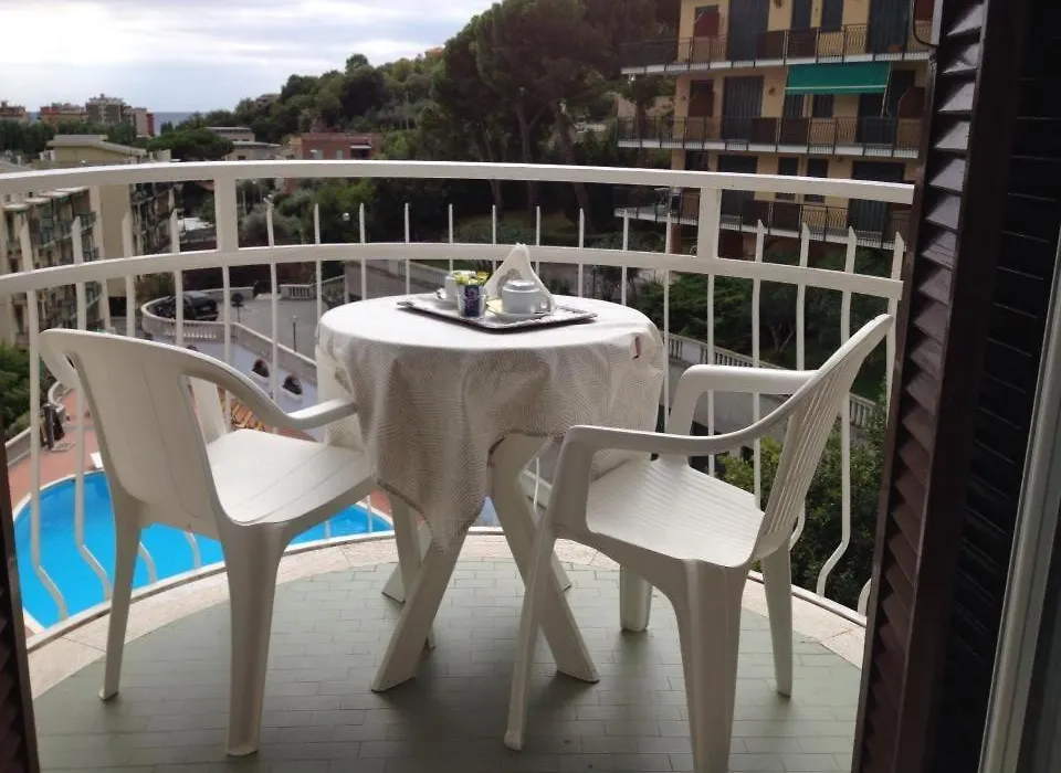 Hotel Paco-1