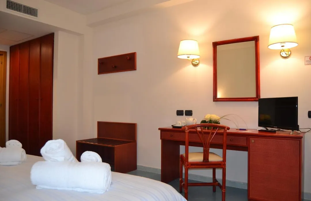 Tafuri Hotel-1