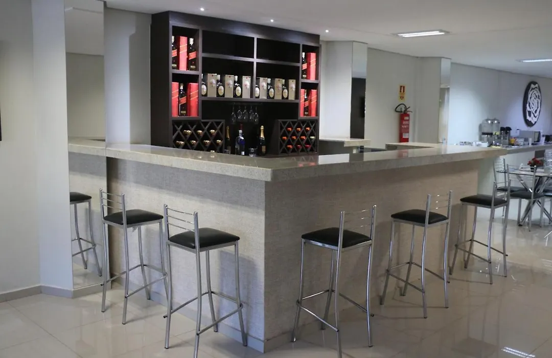 Hotel Vinte Um-1