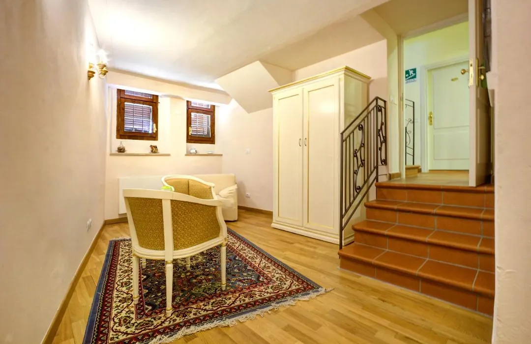 Hotel Volterra In-1