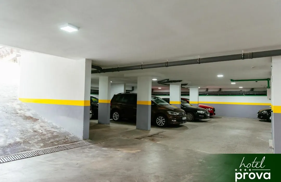 Hotel Prova-1