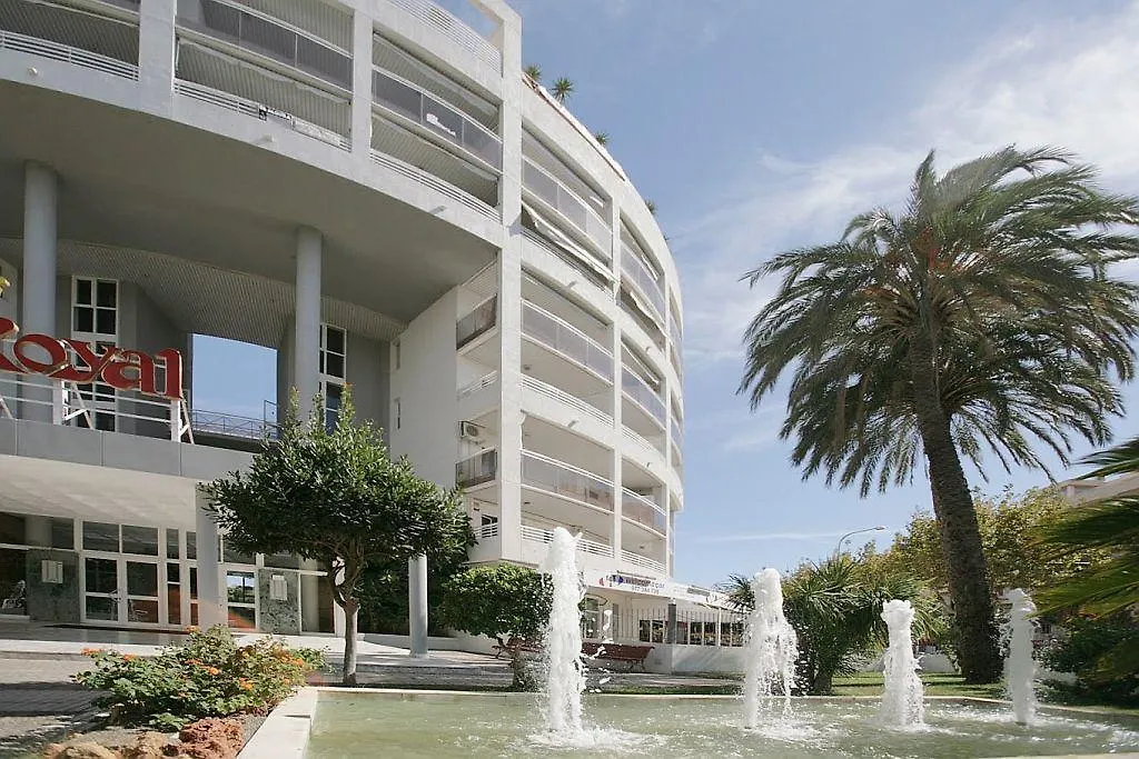 Royal Rentalmar Apts-1