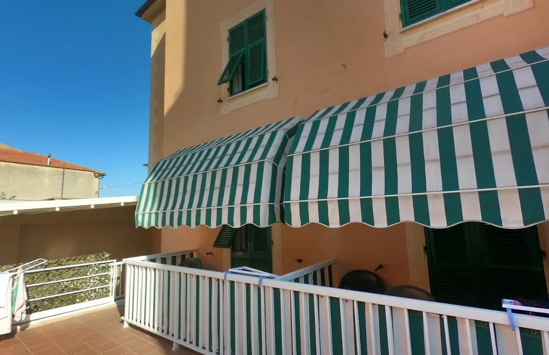 Hotel Aurora-1