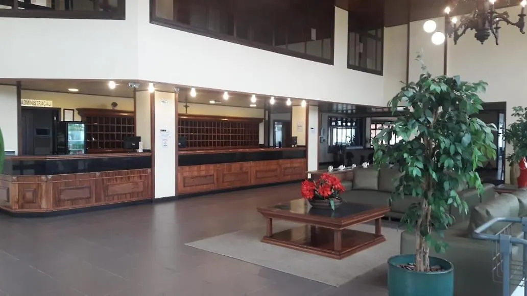 Hotel Araçá-1