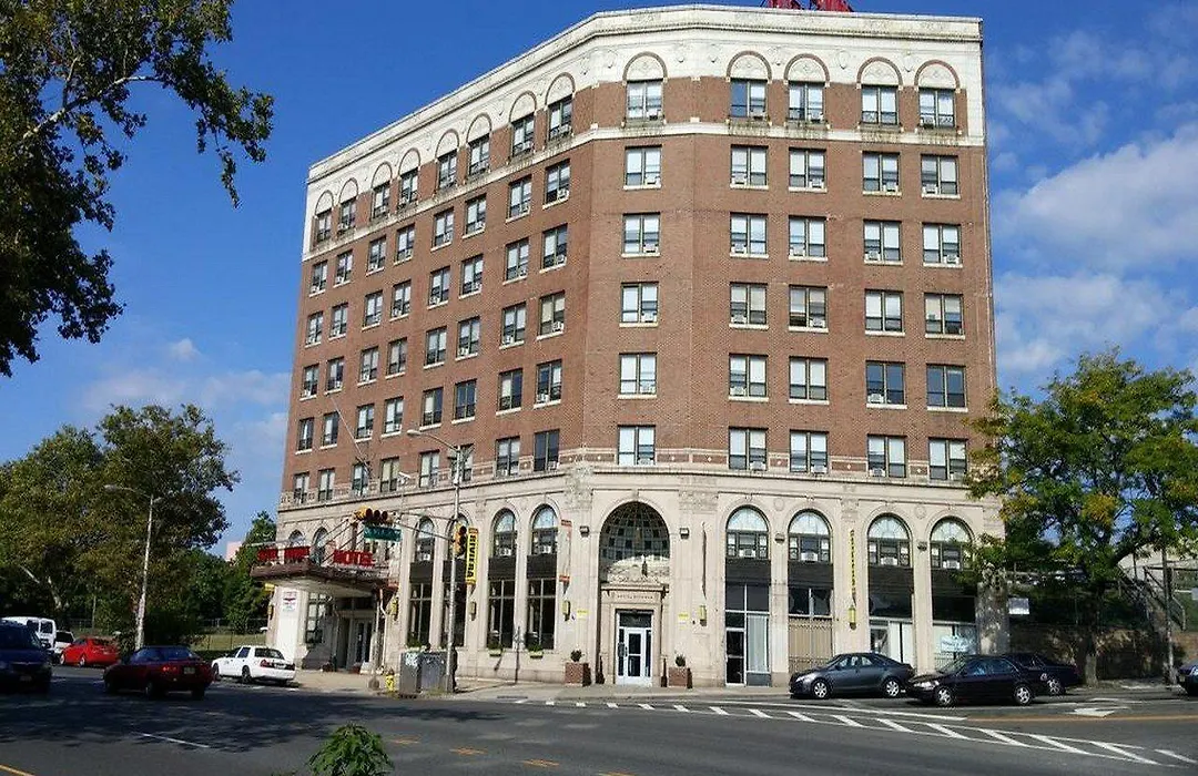 Hotel Riviera-1