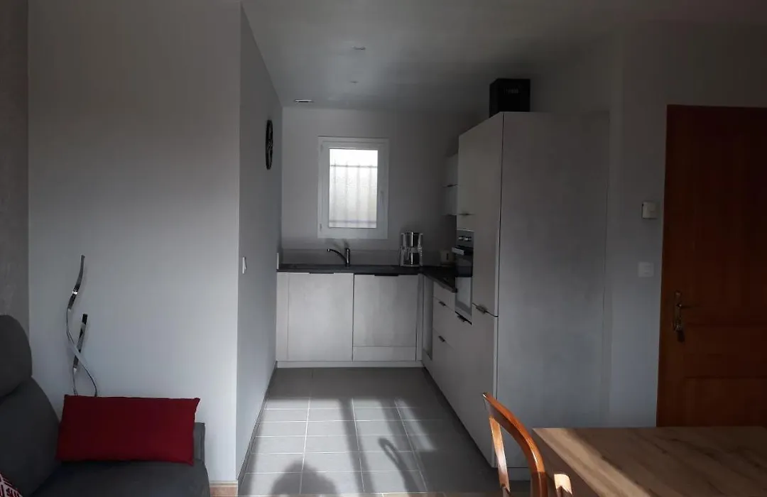 LE CLOS CASTEL -Chambre d'hôtes - Gîte équipé-1
