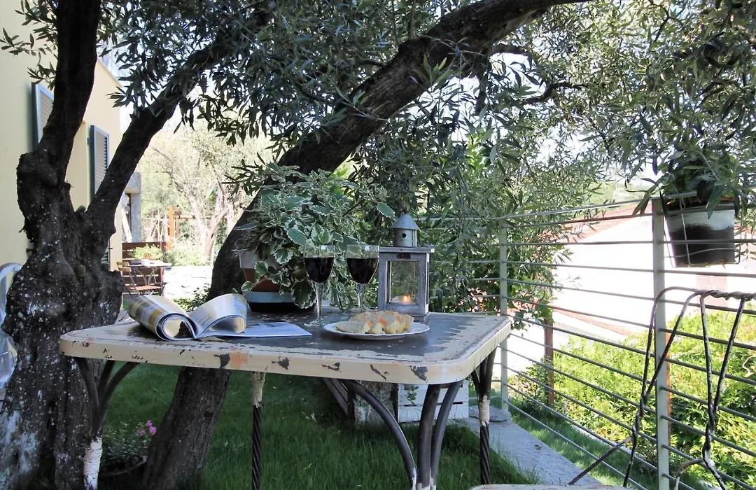 Il RosAle a Celle Ligure-1