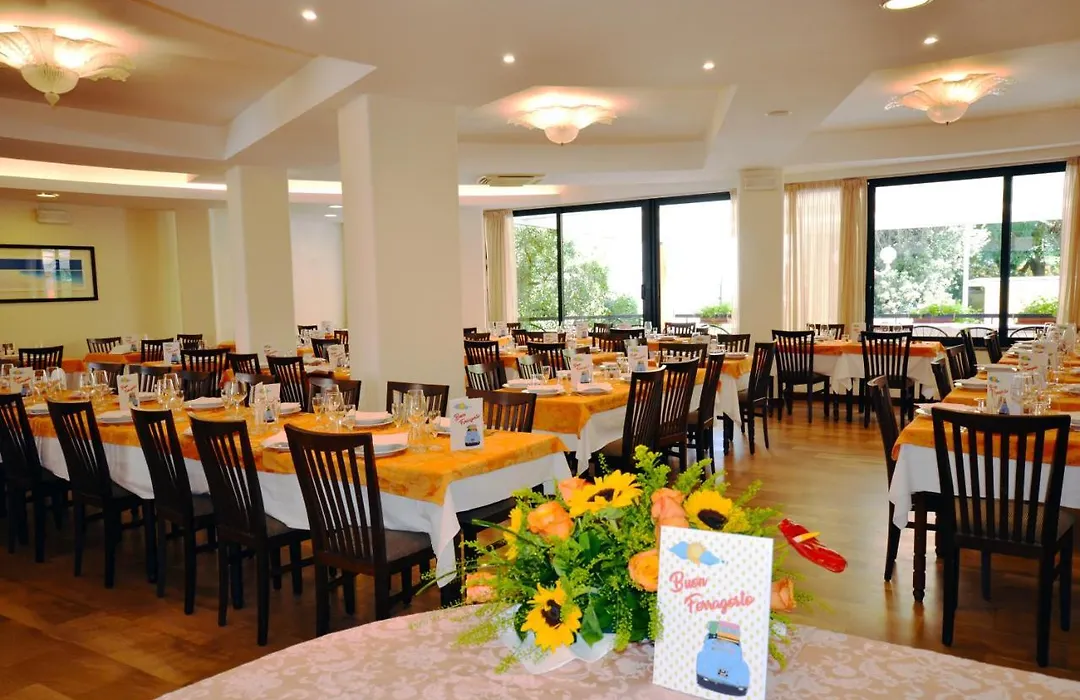 Hotel Turistica-1