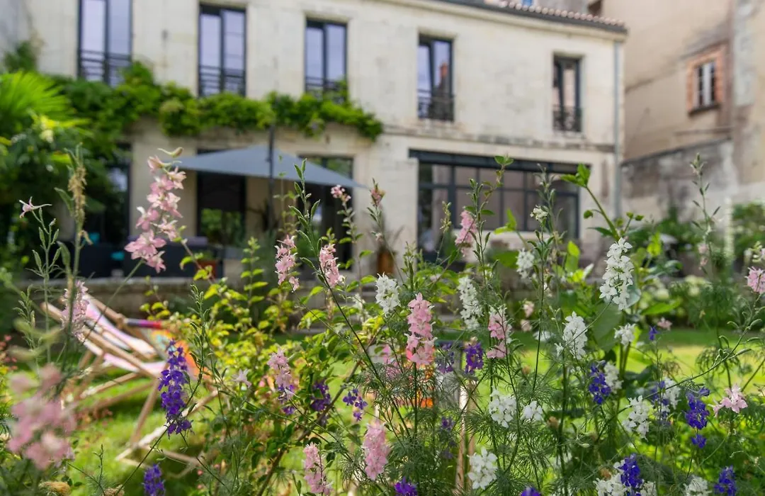 Escale Rochelaise B&B, SPA bain nordique et sauna tonneau-1