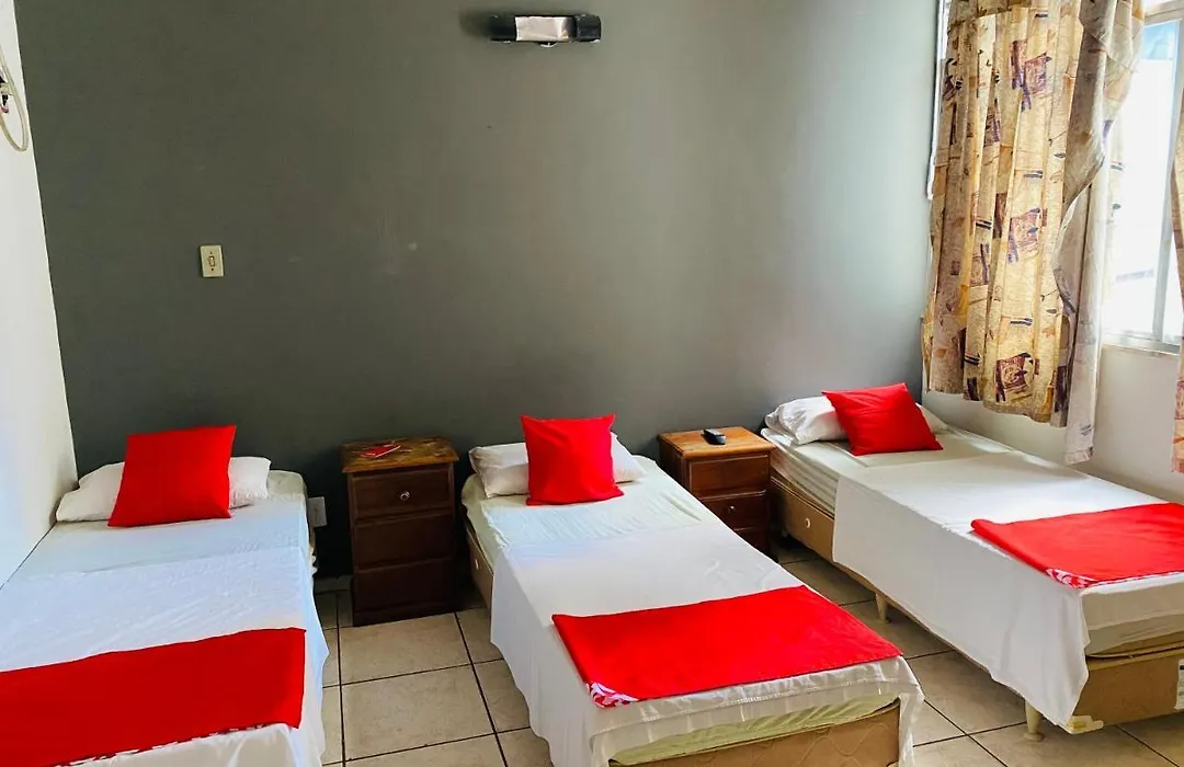 Viareggio Hotel - Niteroi-1