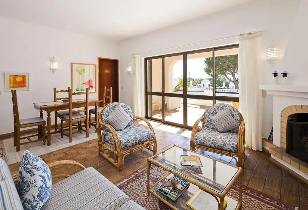 2 Bedroom Villa In Carvoeiro With Heated Pool Walking Distance To Resort And Beach-1