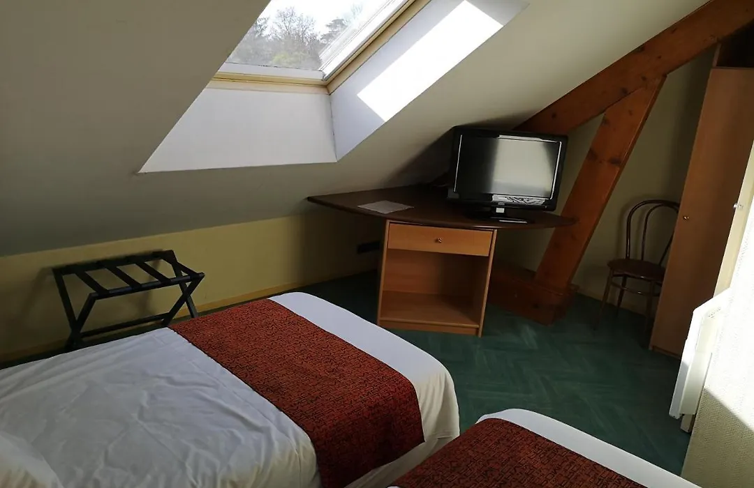Brit Hotel La Ferte Bernard-1