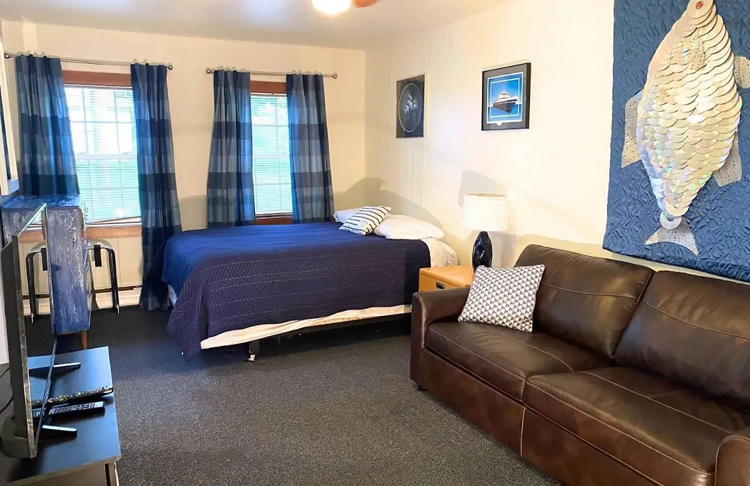 The Tides Inn-1