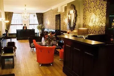 Hotel 74-1