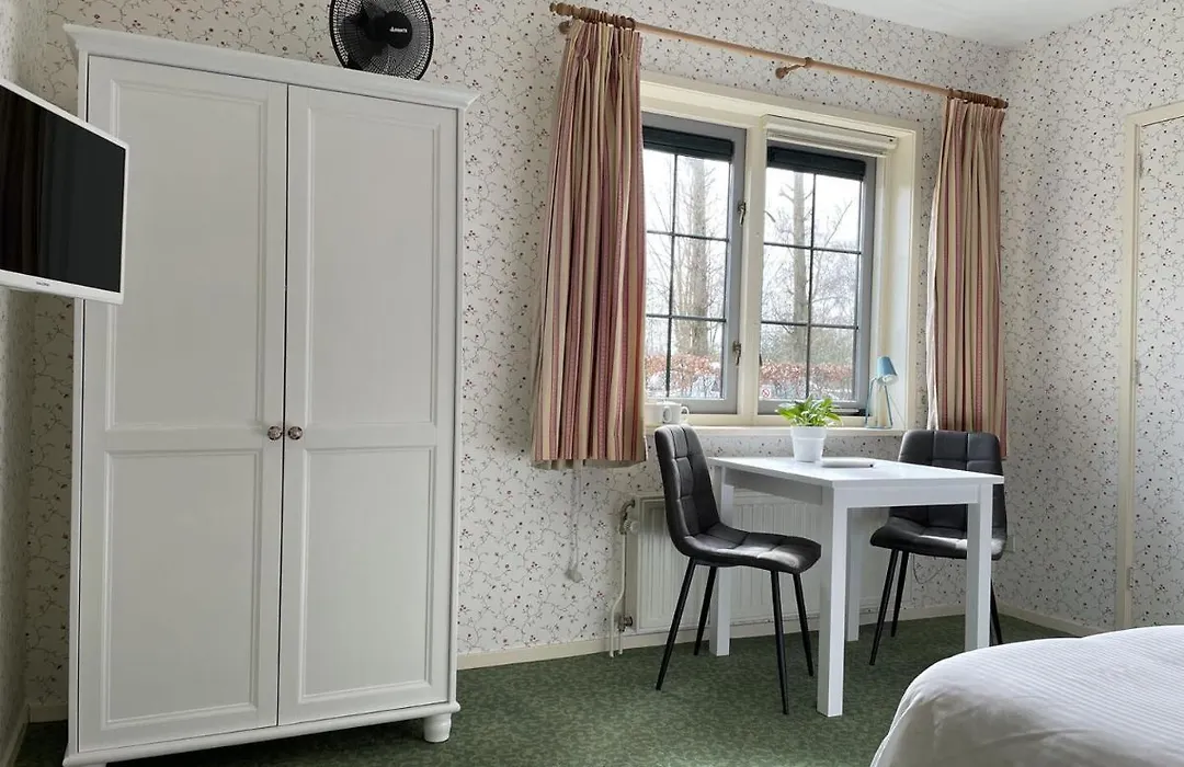 Bed & Breakfast Pax Tibi-1