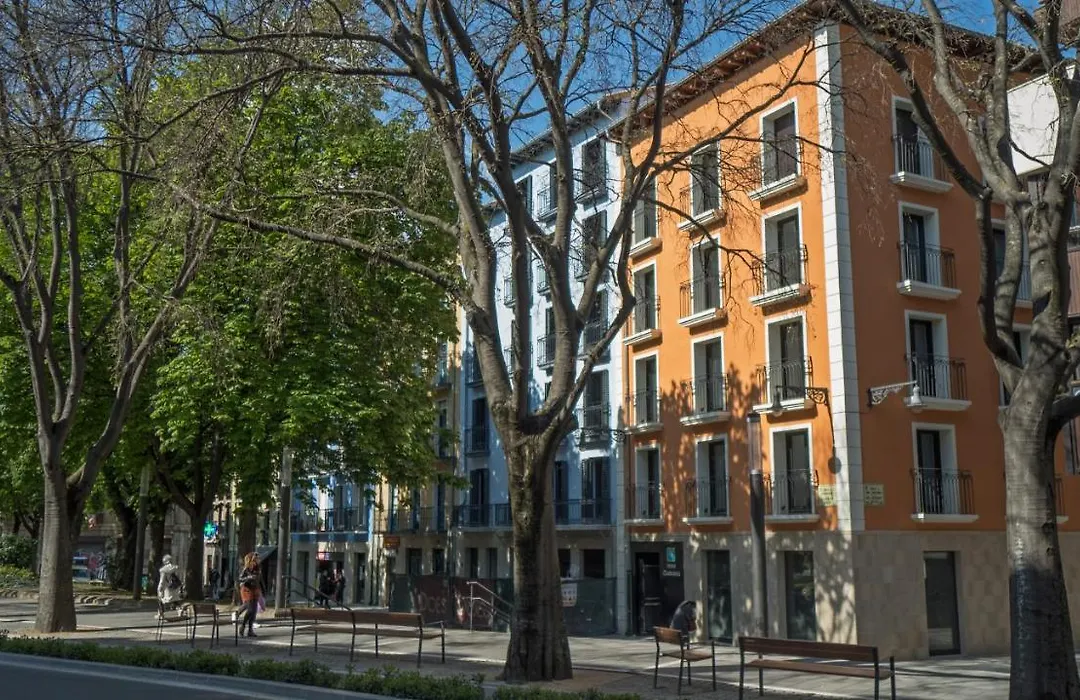 Hotel Ciudadela Pamplona-1