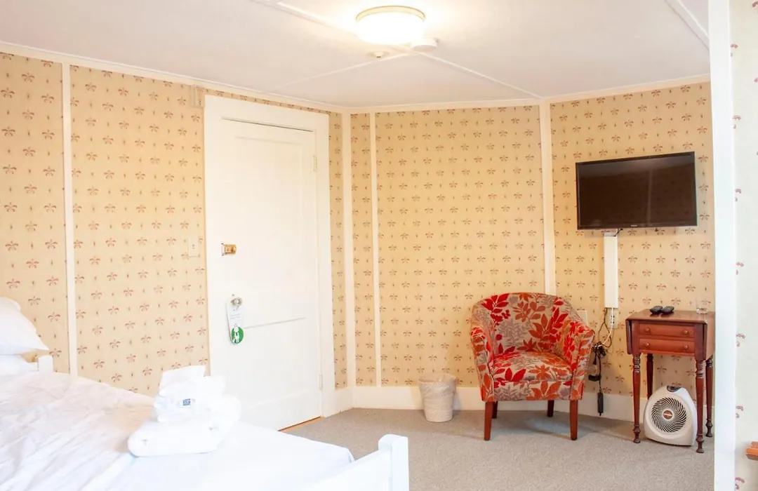 Hawthorn House-1