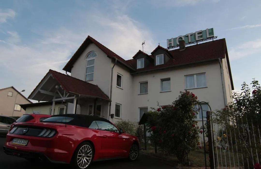 Hotel Linden-1