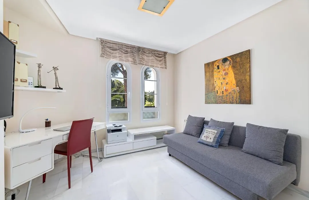 Townhouse At Los Naranjos Gc-1