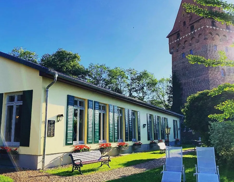 Ringhotel Schloss Tangermünde-1
