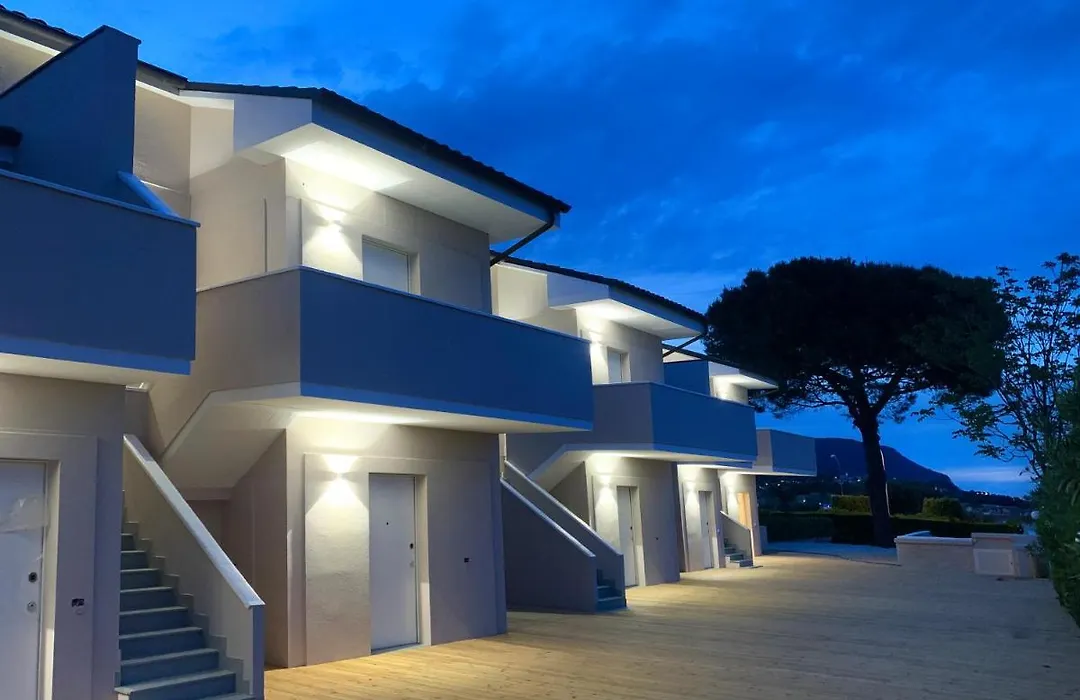 Balconi Del Conero-1