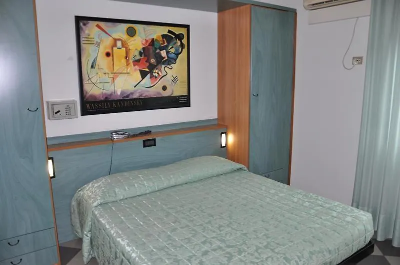 Hotel Bristol-1