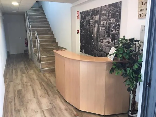 Rooms H Skyline-1