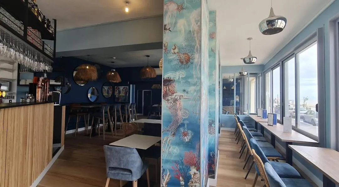 Hôtel Restaurant L'Atelier des Cousins-1