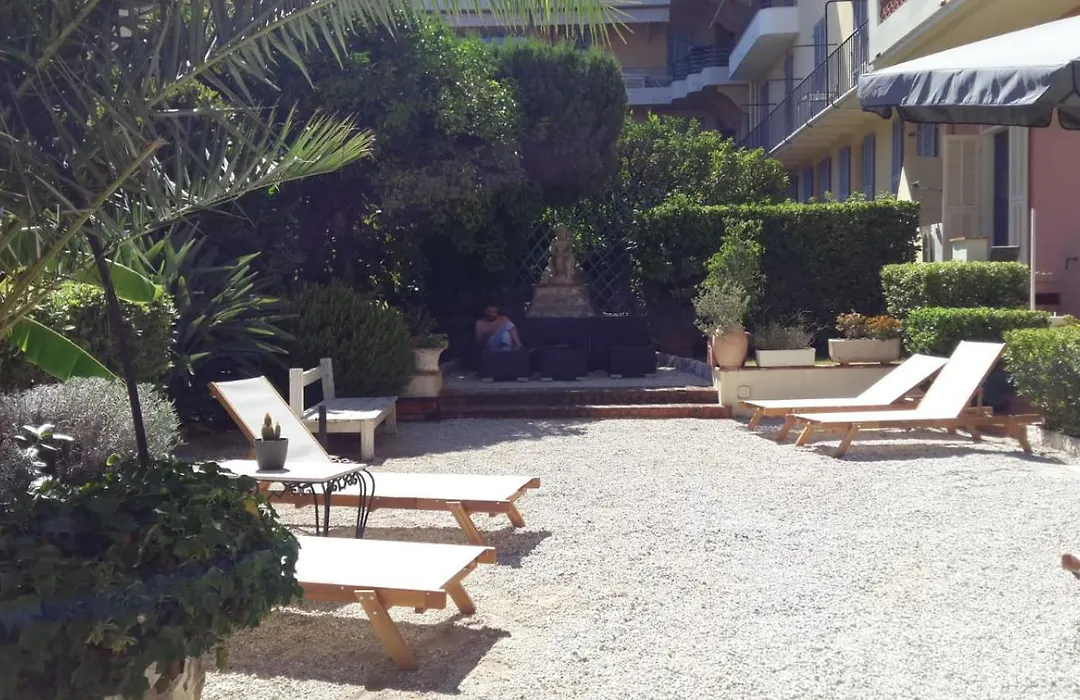 Hotel Provencal-1