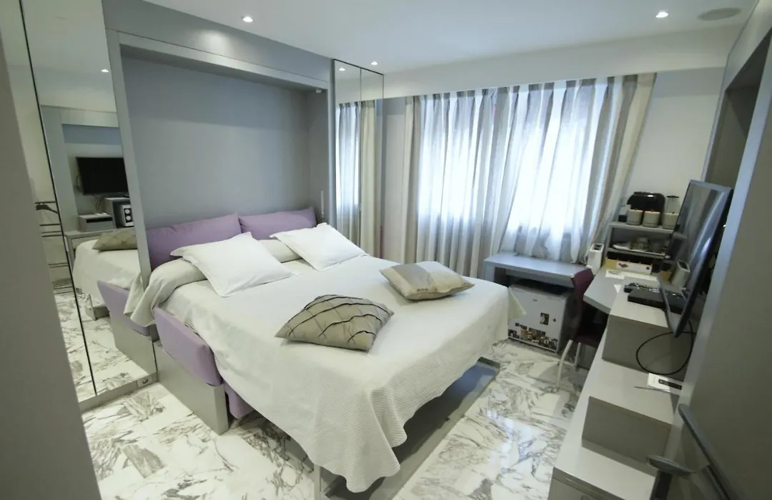 B&B Le France Nice Centre-1