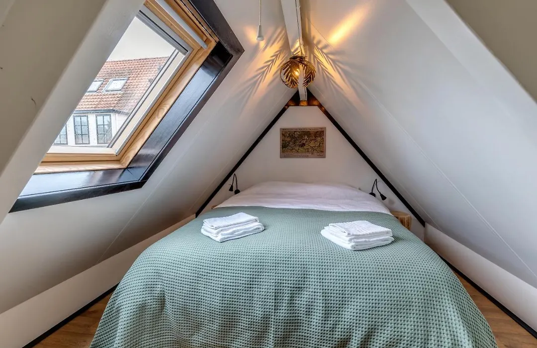B&B Larenstein logeren in een tiny house-1