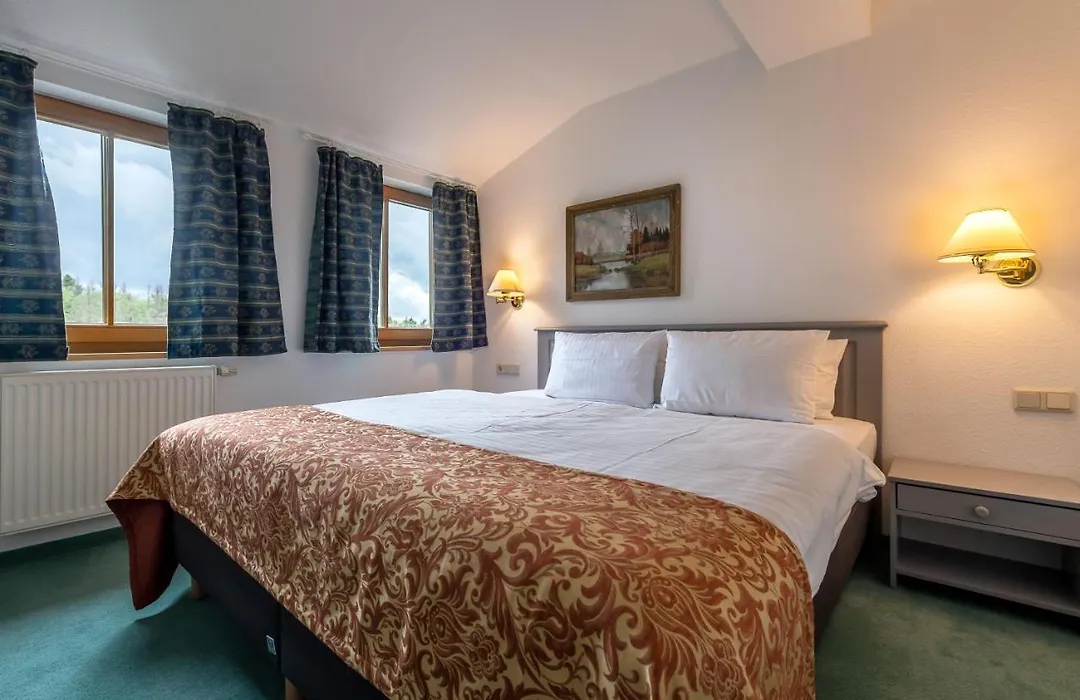 Parkhotel STEIGER Hohnstein-1