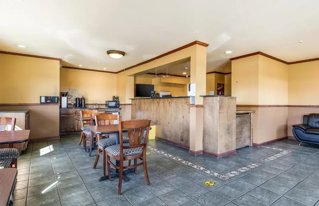 Americas Best Value Inn - Petaluma-1