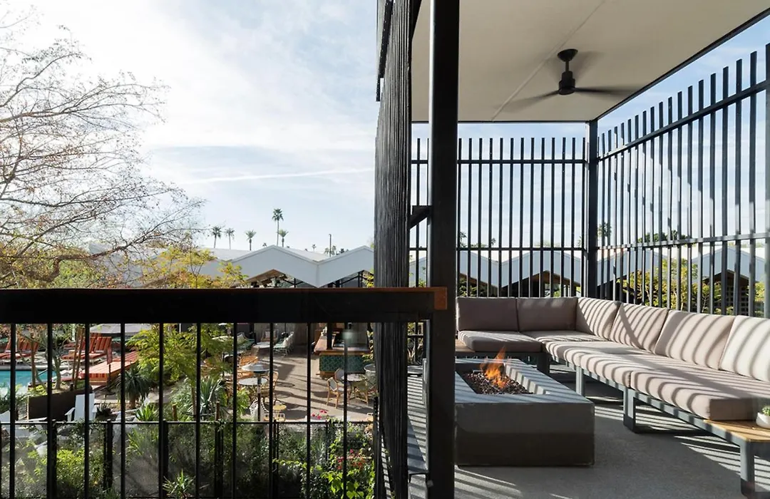 Rise Uptown-1