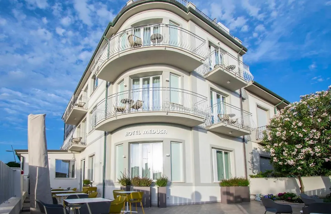 Hotel Medusa-1