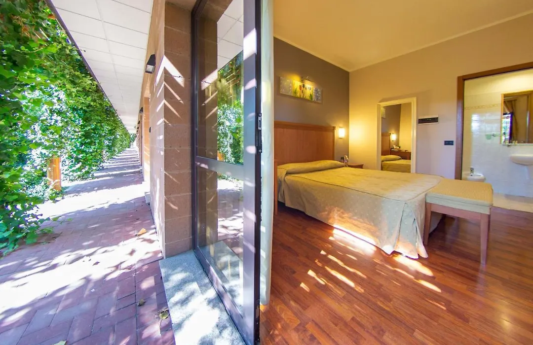 Hotel Regio-1